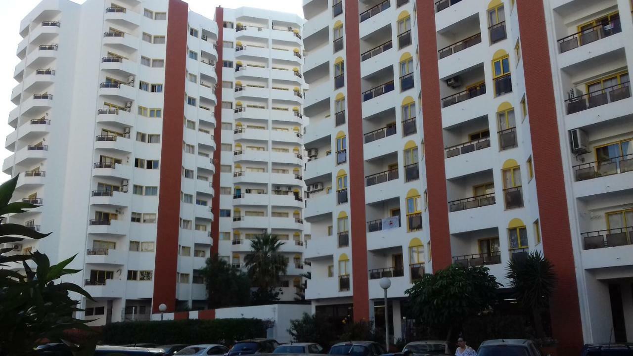 Apartamento 1007 Clube Praia Rocha Lic Nr 55298 Al Portimão Buitenkant foto